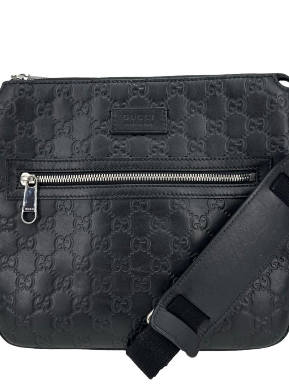 Gucci  GG Signature Leather Messenger Bag Black 406410